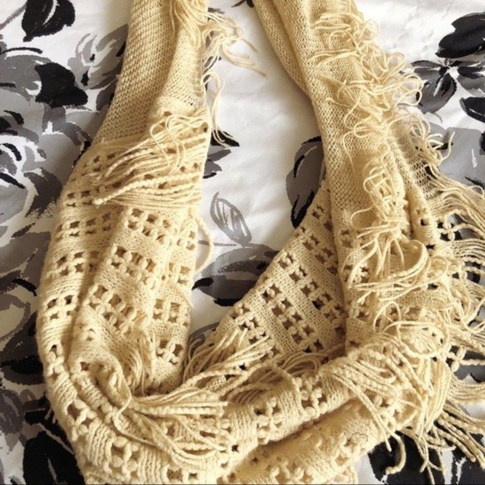 Infinity Scarf - Picture 3 of 3